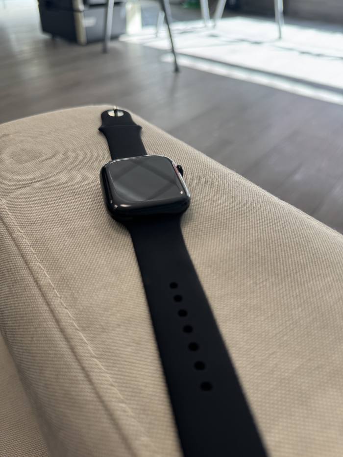 Apple Watch Series 10 46mm GPS Black/Black - Imagen 4