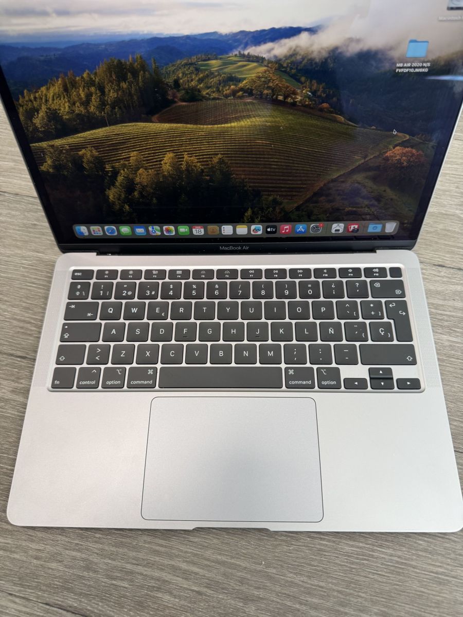 MACBOOK AIR RETINA 13" 2020 I5/8GB RAM/512GB SSD SPACE GREY - Imagen 4