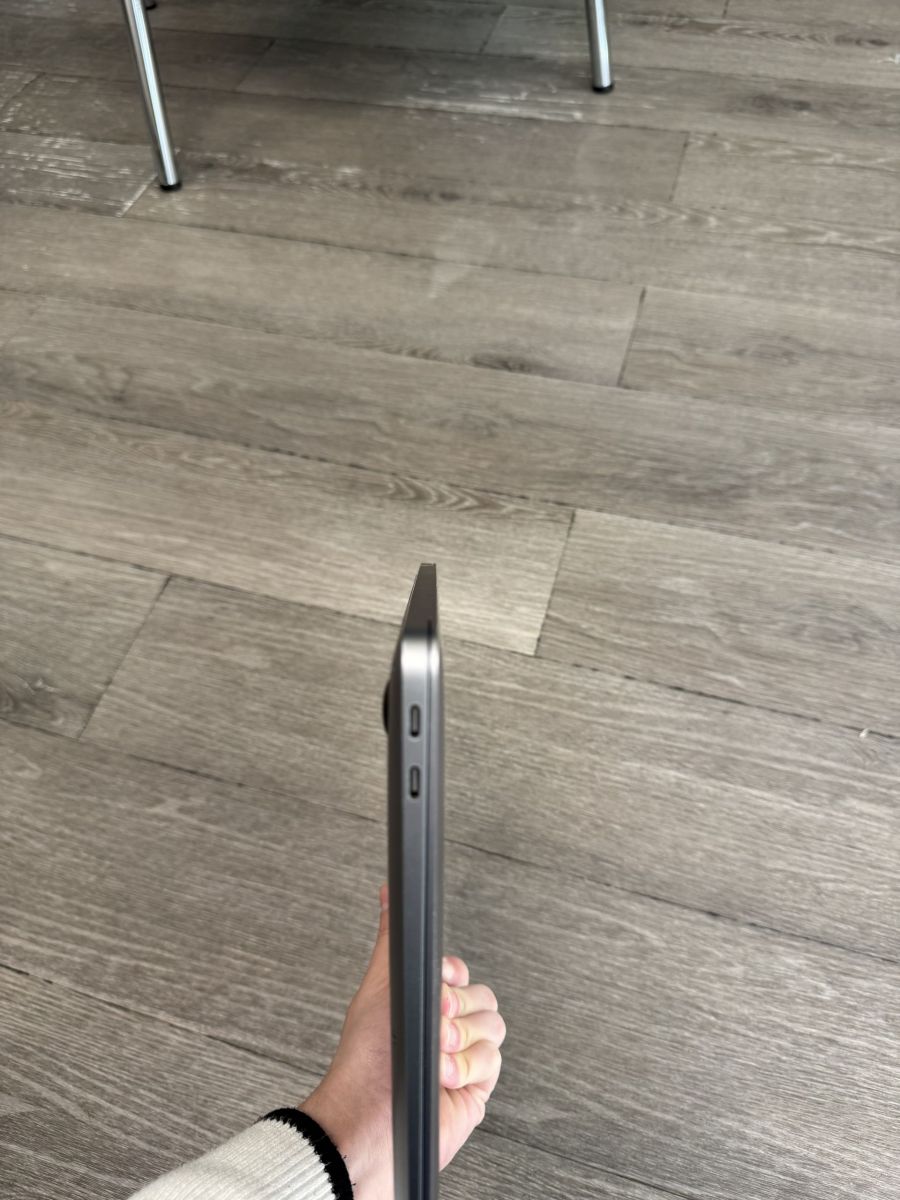 MACBOOK AIR RETINA 13" 2020 I5/8GB RAM/512GB SSD SPACE GREY - Imagen 7