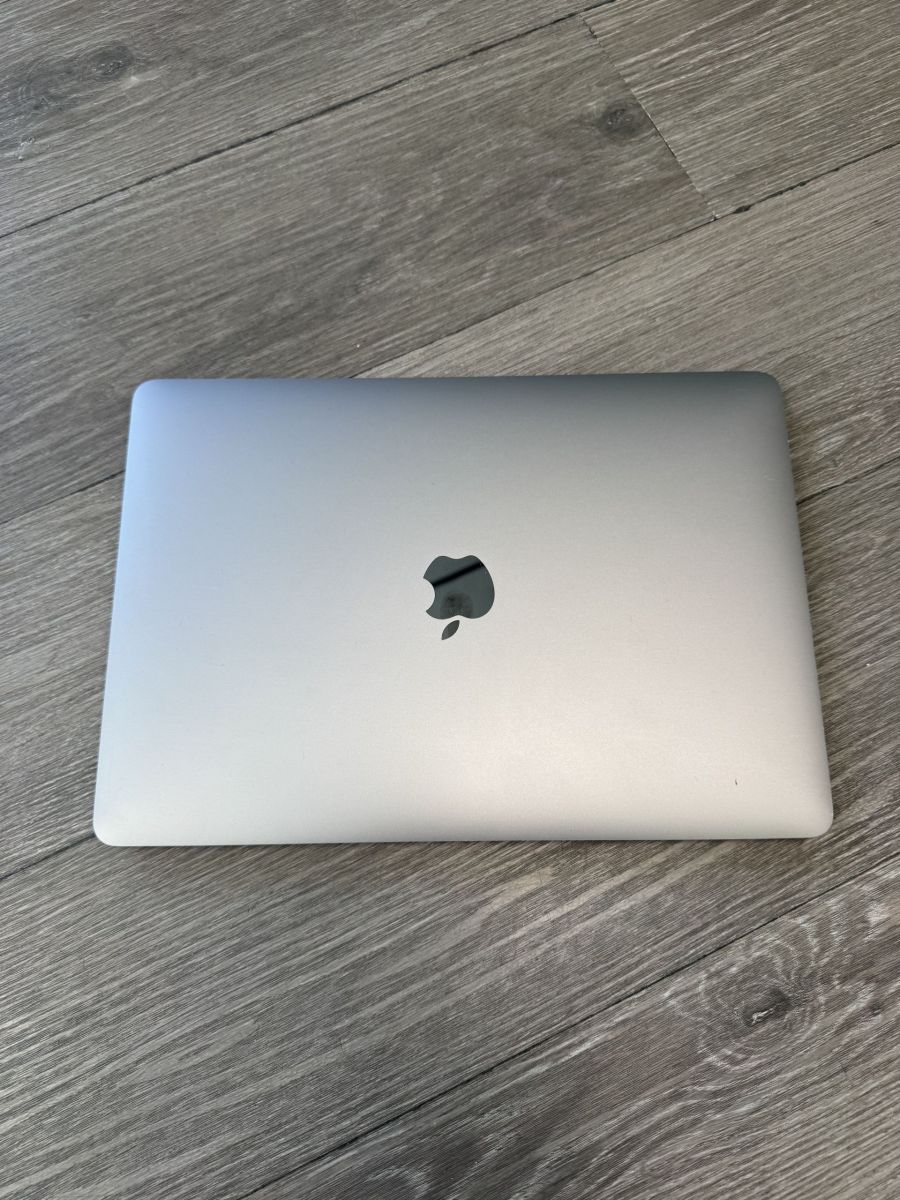 MACBOOK PRO RETINA 13 2020 TOUCHBAR, I5/16GB RAM/512GB SSD SPACE GREY - Imagen 5