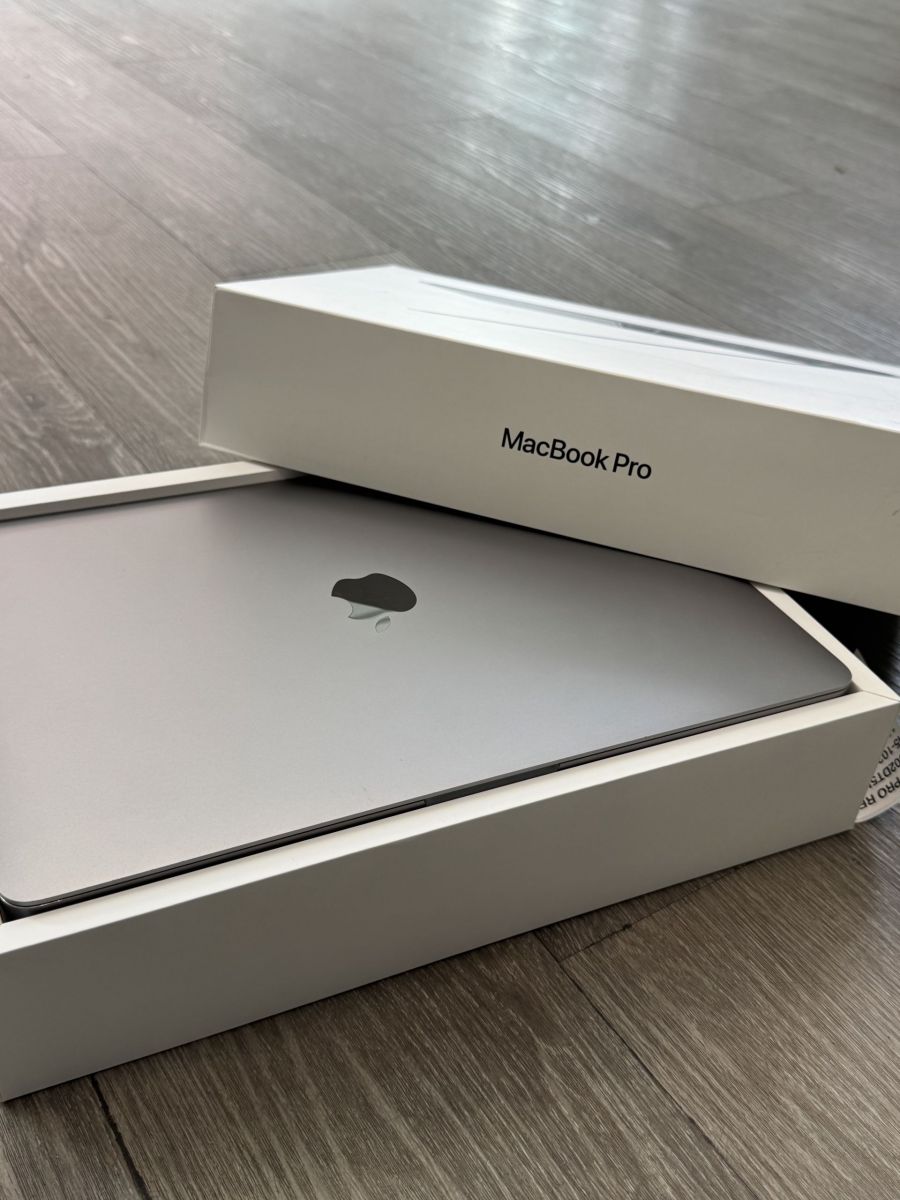 MACBOOK PRO RETINA 13 2020 TOUCHBAR, I5/16GB RAM/512GB SSD SPACE GREY BOX - Imagen 5